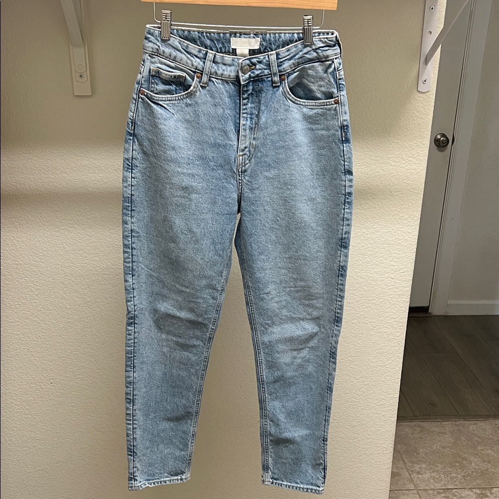 H&M Light Blue Ankle Jeans